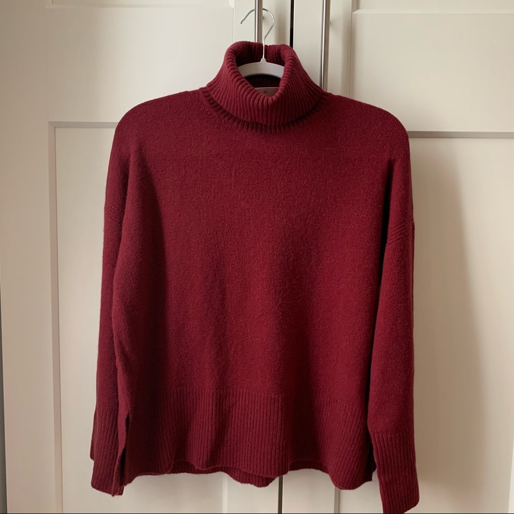 J CREW - Turtleneck Sweater - Small